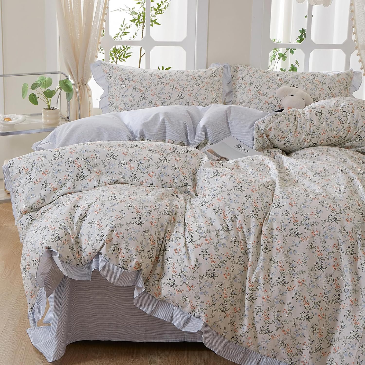 Blue Striped Print 4-Piece Set With Lace Ruffles; Cool And Comfortable