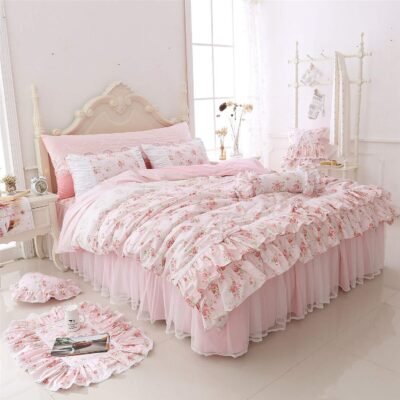 Romantic Rose Print 4-Piece Set With Lace Ruffles; Vintage Cottagecore Style